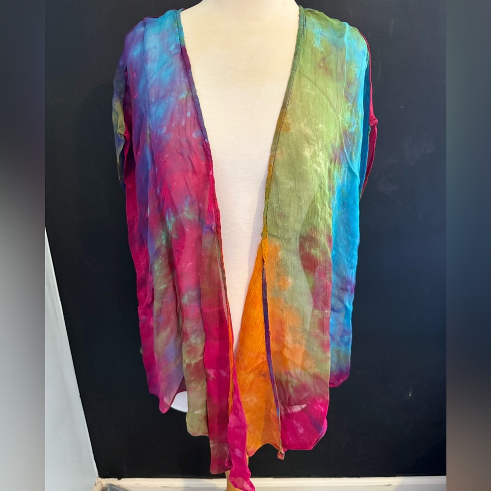 Vibrant Tie-Dye Kimono